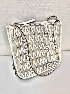 （分類：）位於 。 由 dates 提交（商品編號 1081728924，圖片 1）。簡介： 。