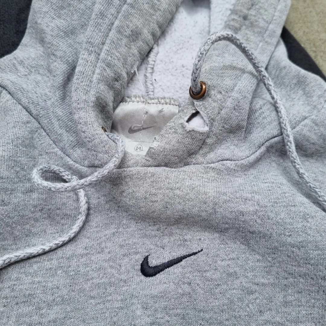 Vintage 00s Nike Center Swoosh Hoodie, Men's Fashion, Tops & Sets ...