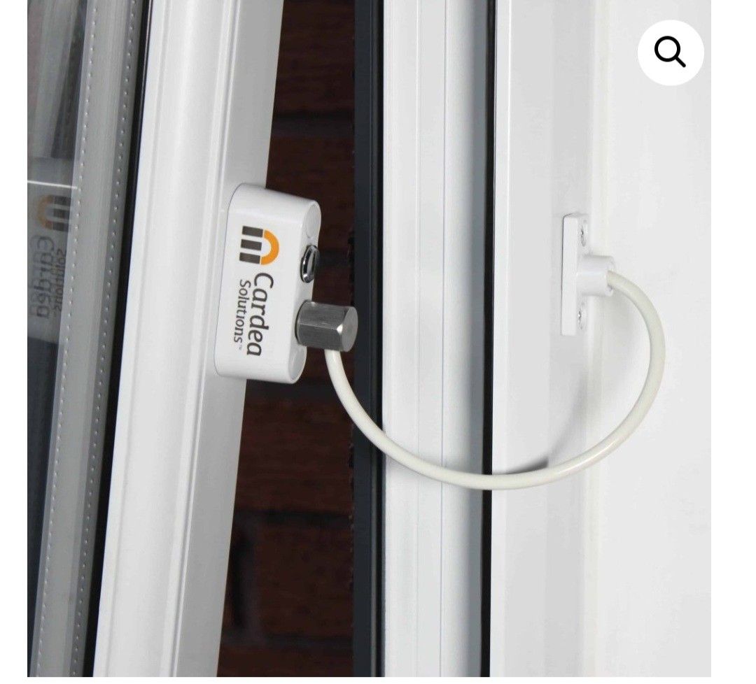 Window Safety Lock (Cardea Solutions UK), Furniture & Home Living ...
