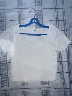 WTS Uniqlo square neck top