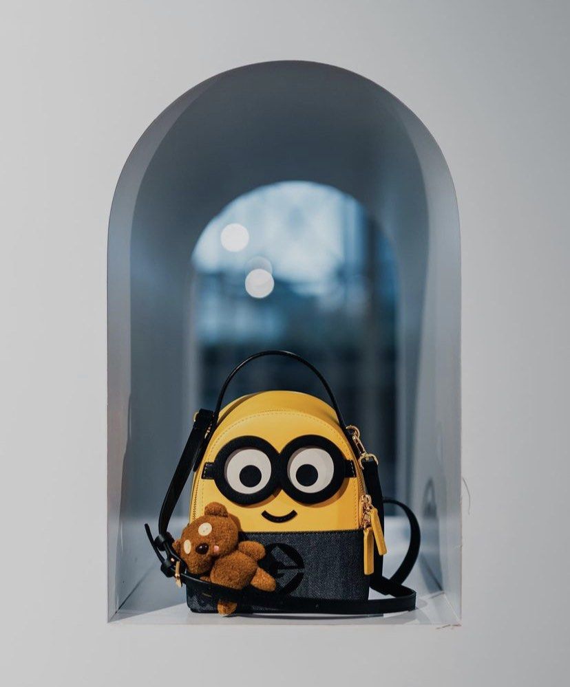 100% Authentic FION Minion Bob & Tim backpack/crossbody bag/shoulder bag