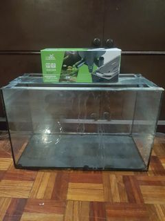10 Gallon Aquarium With Top Filter