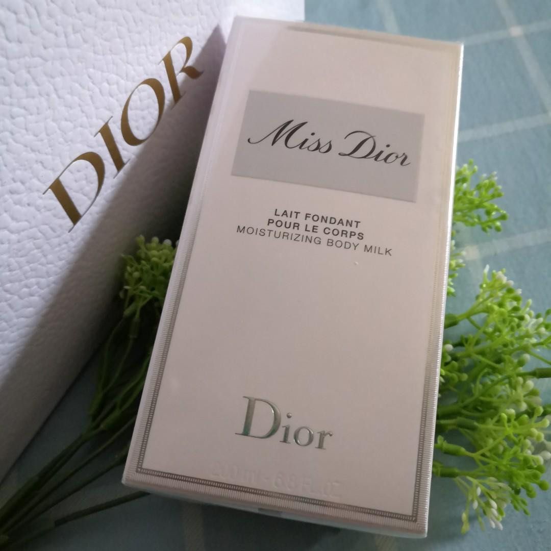 Miss Dior MoistBody Milk 200ml 新品未開封 Miss Dior MoistBody Milk 200ml 新品未開封