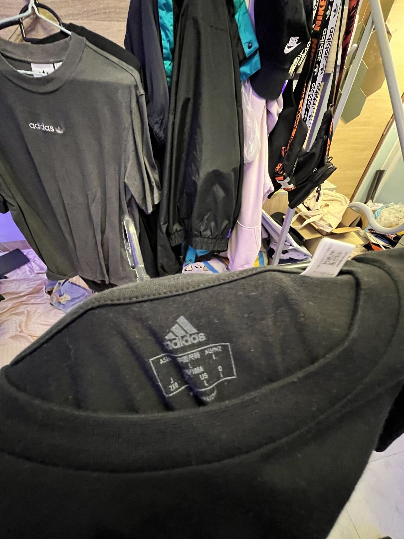 Adidas us discount bag t shirt