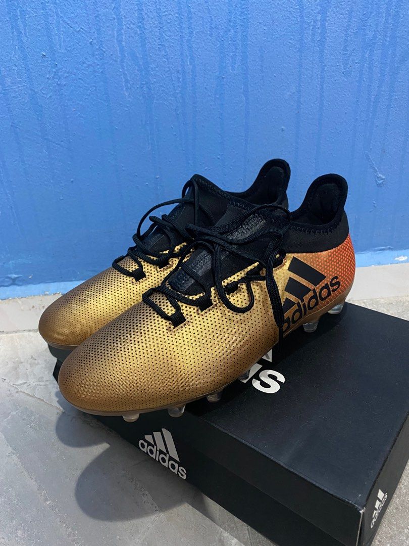 Adidas x 17.2