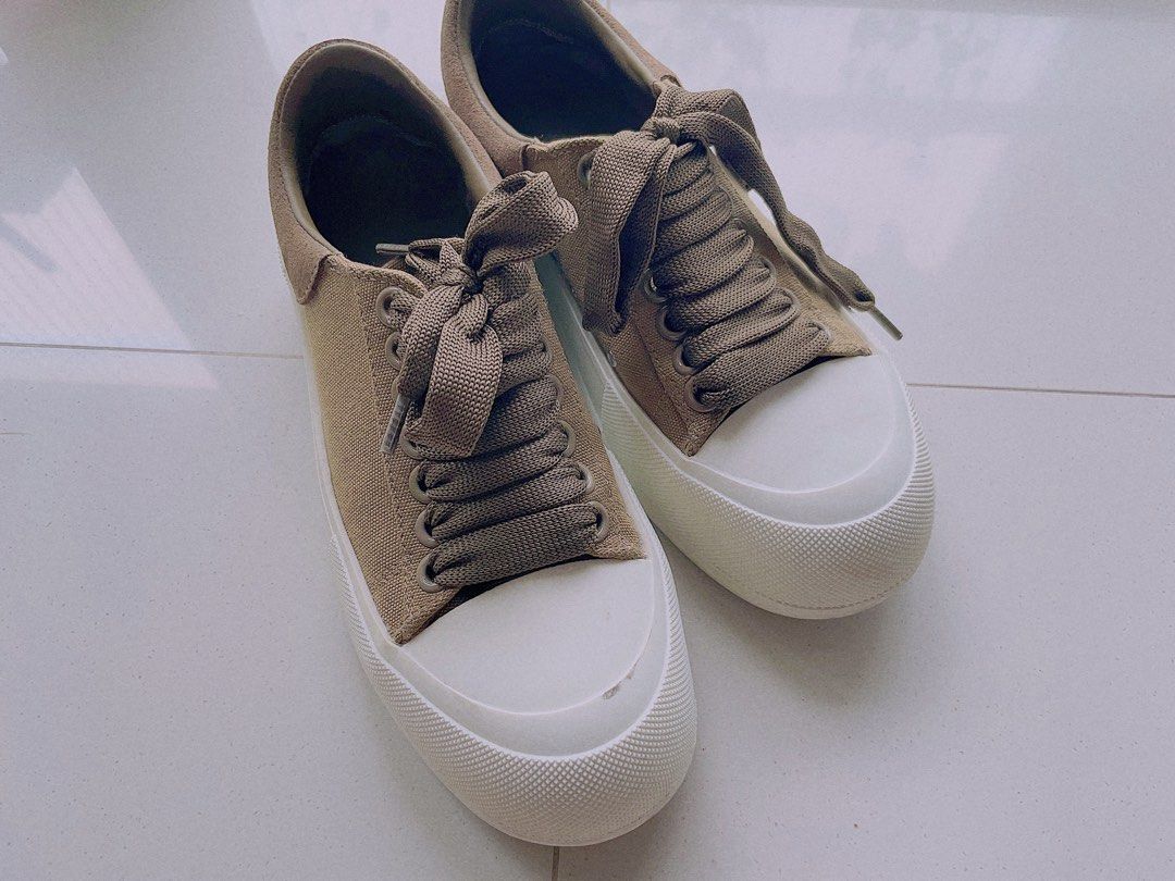 Alexander McQueen 36 23cm Women s Fashion Footwear Sneakers on