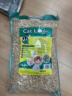 AM Pinewood cat litter/bedding 20L.