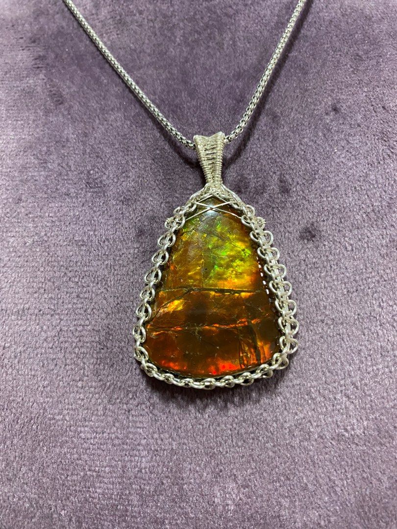 Raw stone pendant necklace outlet