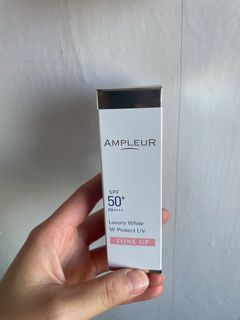 （分類：）位於 。 由 Ann1999 提交（商品編號 1201653569，圖片 1）。簡介： 。