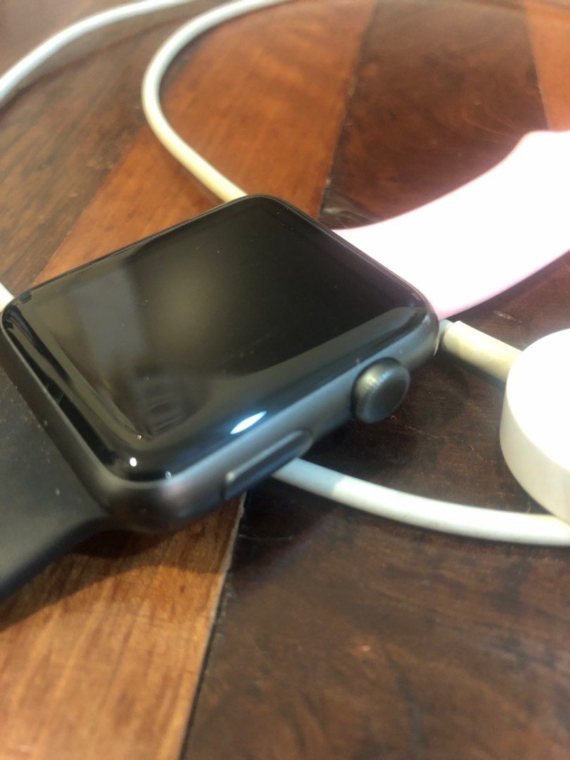 Apple watch gen 3 42mm hotsell