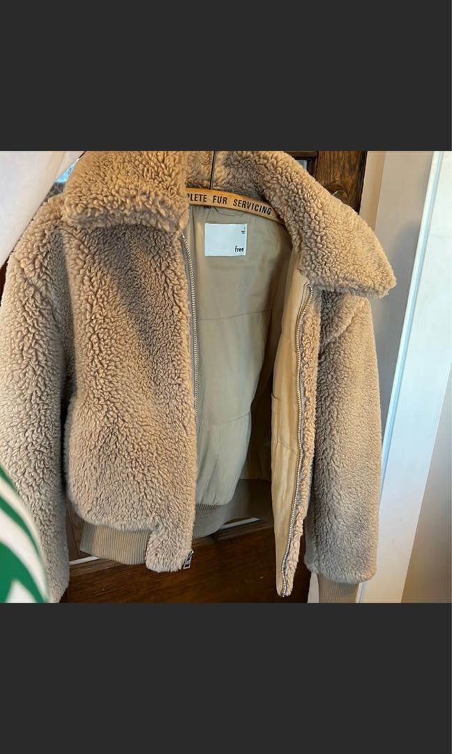Aritzia Wilfred Free teddy jacket Women s Fashion Clothes on