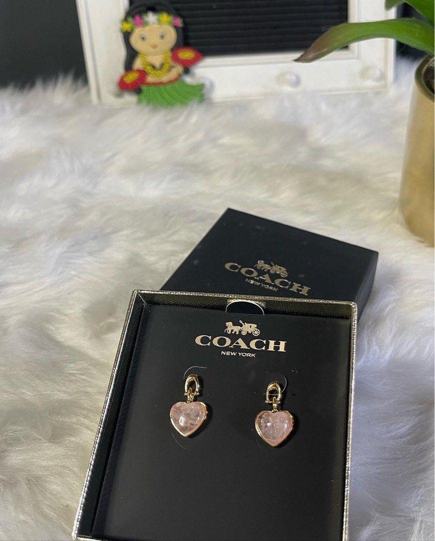 Authentic COACH rose quartz C-logo earrings, Women's Fashion, Jewelry &  Organizers, Earrings on Carousell
