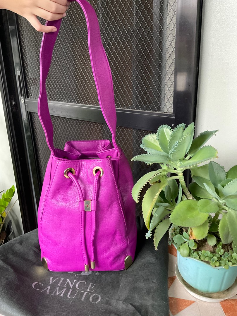 Vince bucket bag hot sale