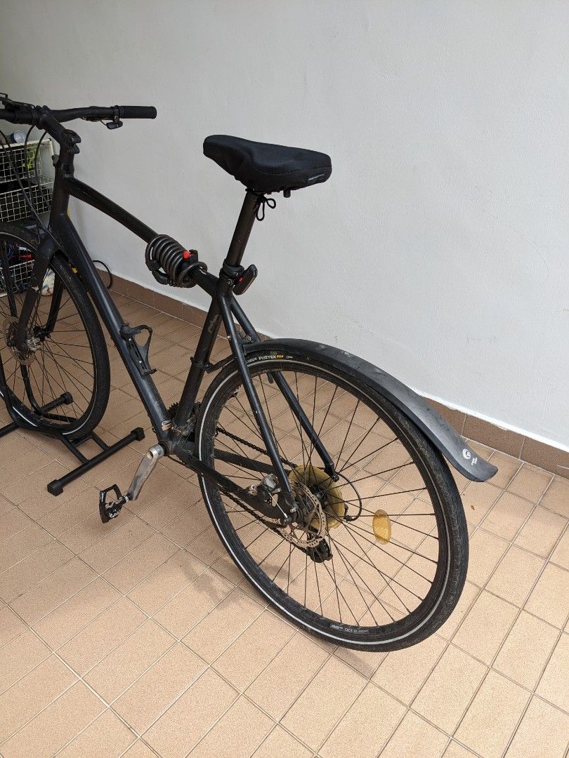 Avanti Inc.1 commuter bike XL frame