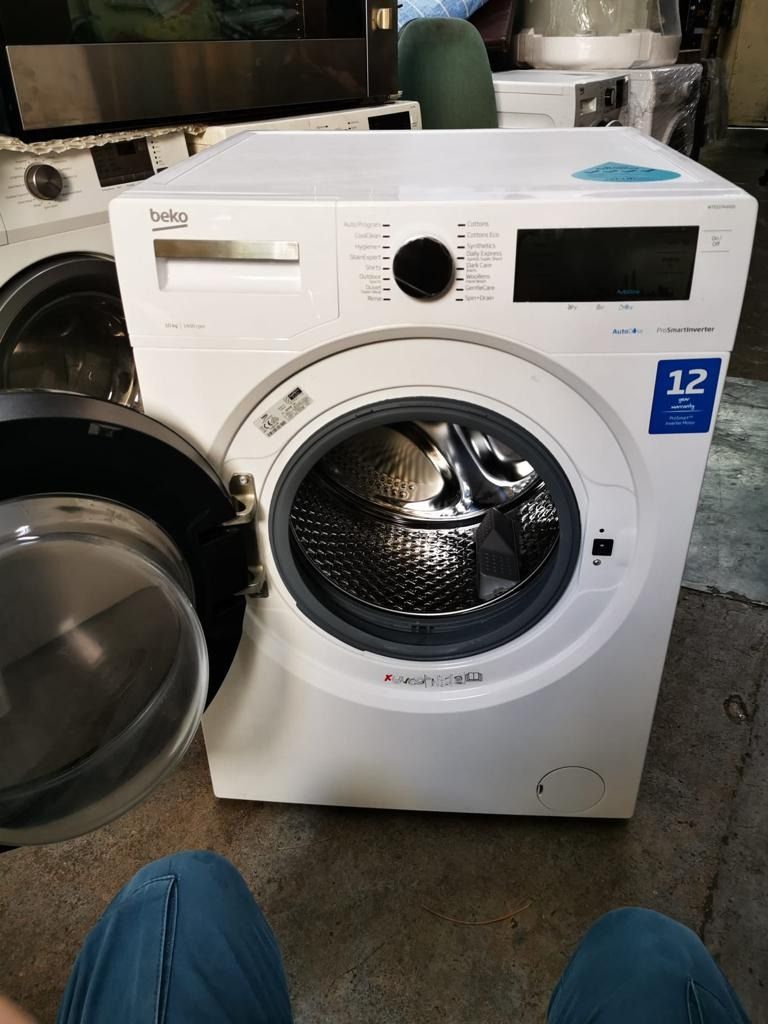 BEKO 10kg (1400 RPM) Washing Machine Display Set (Free delivery & 3