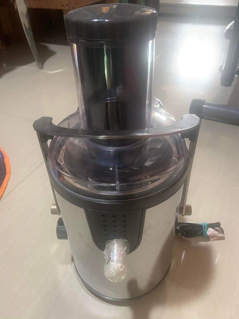 Bella High Power Juice Extractor, TV & Home Appliances, Kitchen