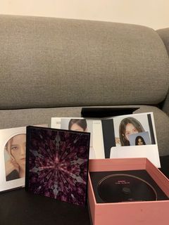 BLACKPINK The Album (Black version)