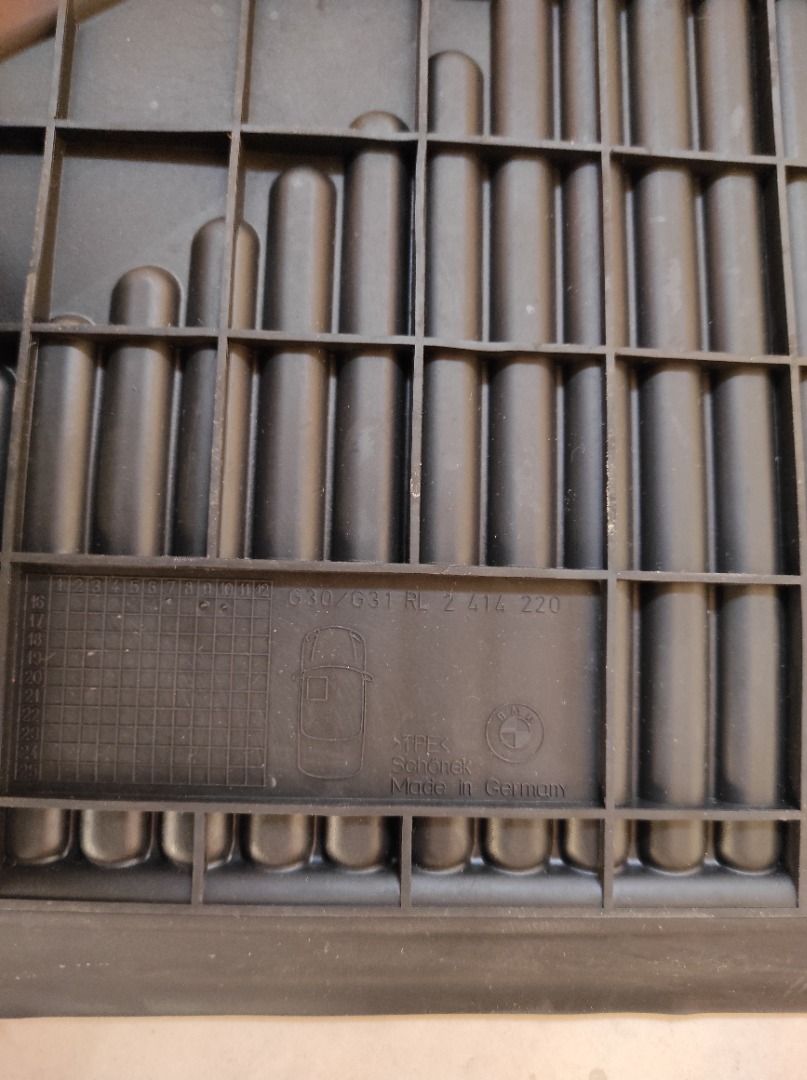 BMW 5 Series G30 G31 Rubber Floor Mats Front + Rear All Weather RHD, 汽車