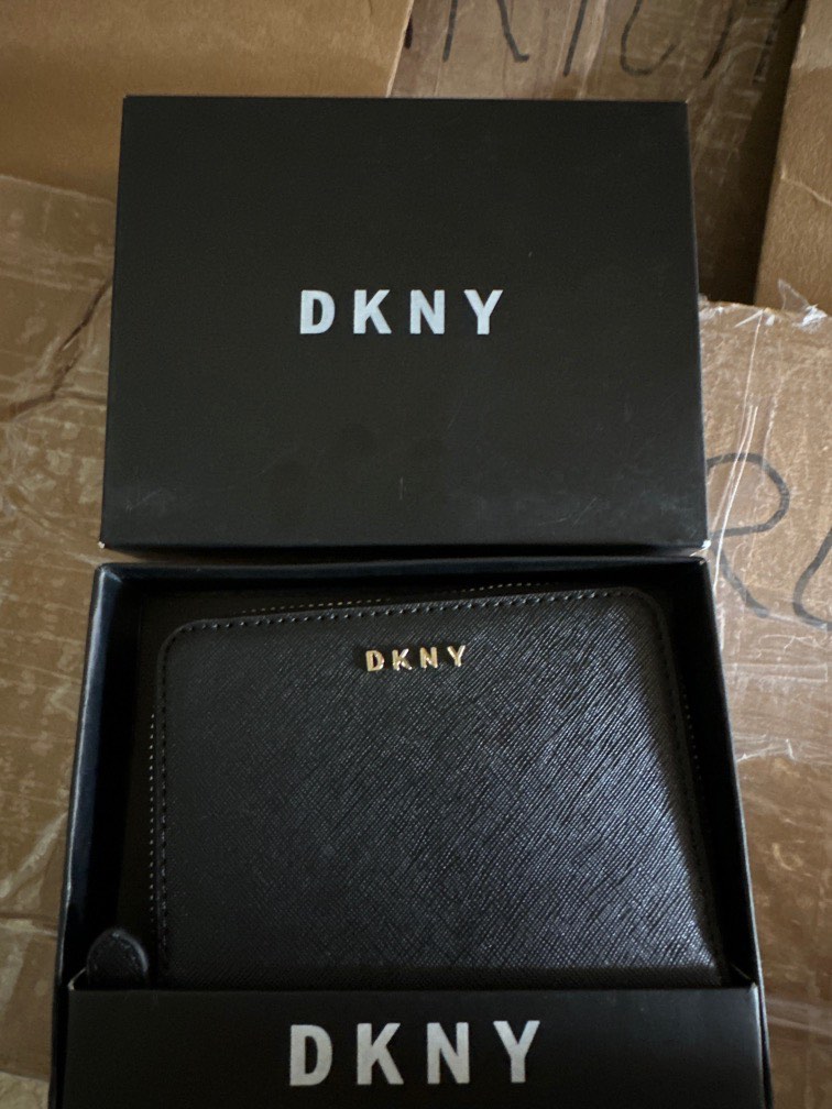 [BRANDNEW] DKNY Wallet, Women's Fashion, Bags & Wallets, Wallets & Card
