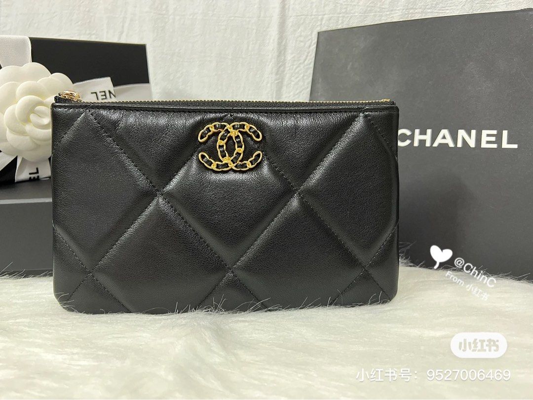 Chanel 19 pouch price
