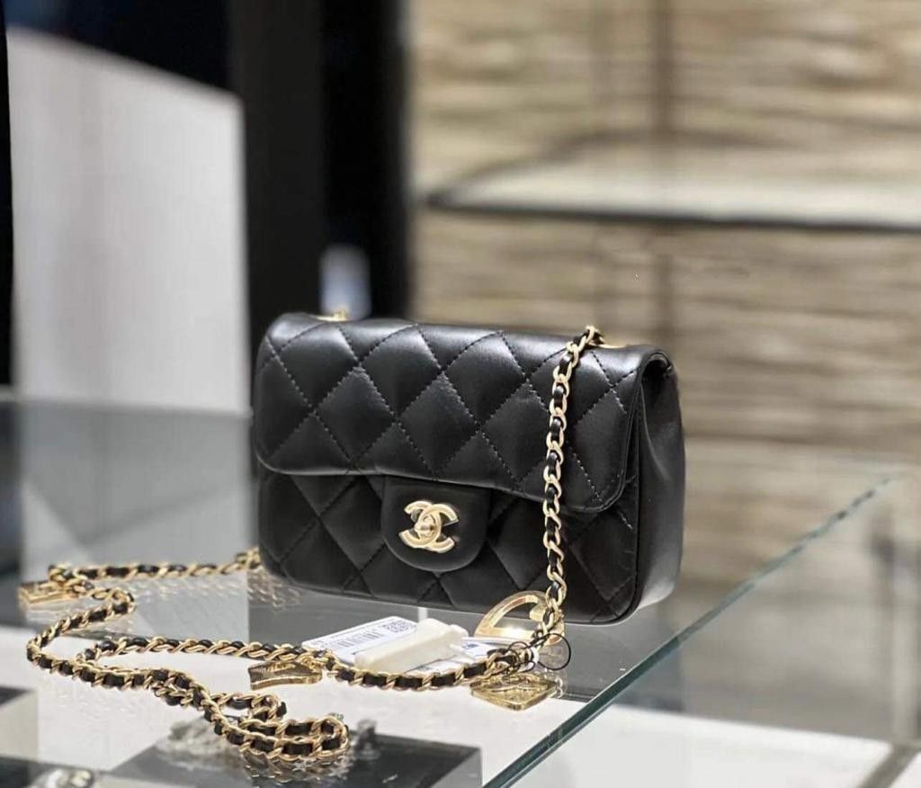 CHANEL 22K Black Lambskin Mini Flap Sling Bag 100% AUTHENTIC+BRAND NEW!  #AS3489, Luxury, Bags & Wallets on Carousell