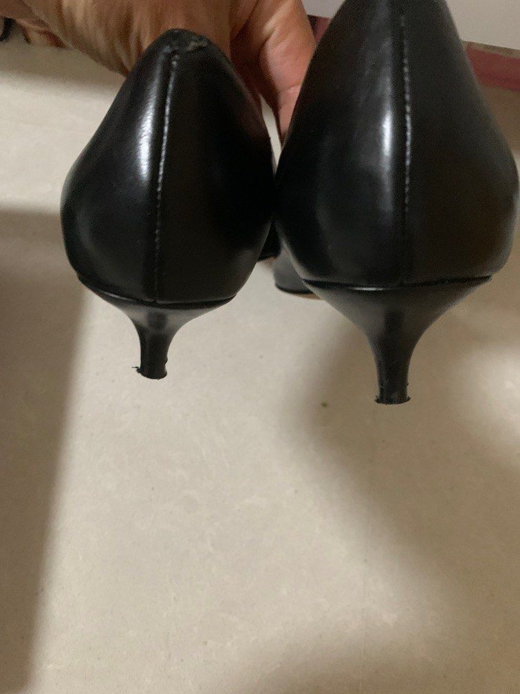 Cole haan low heel pump on sale