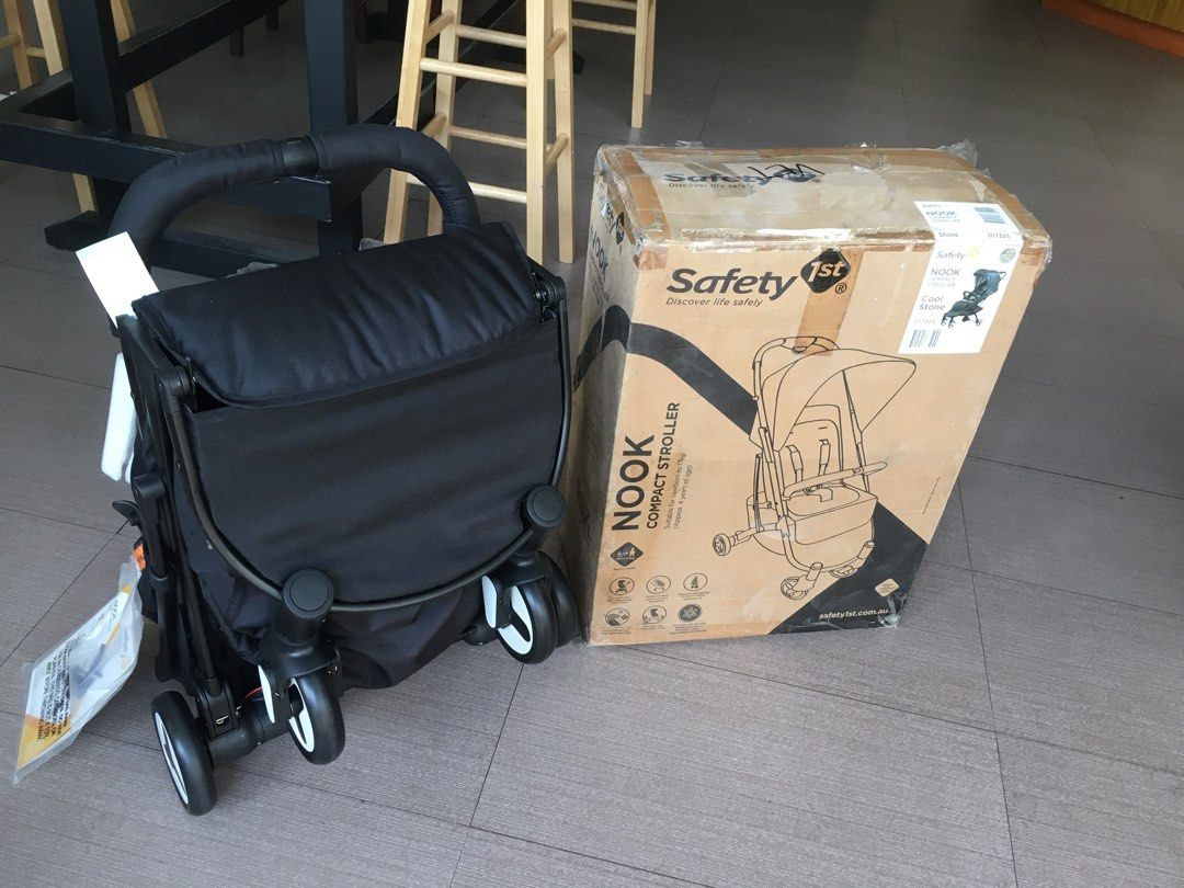 Compact Stroller Safety 1st nook in stone black
