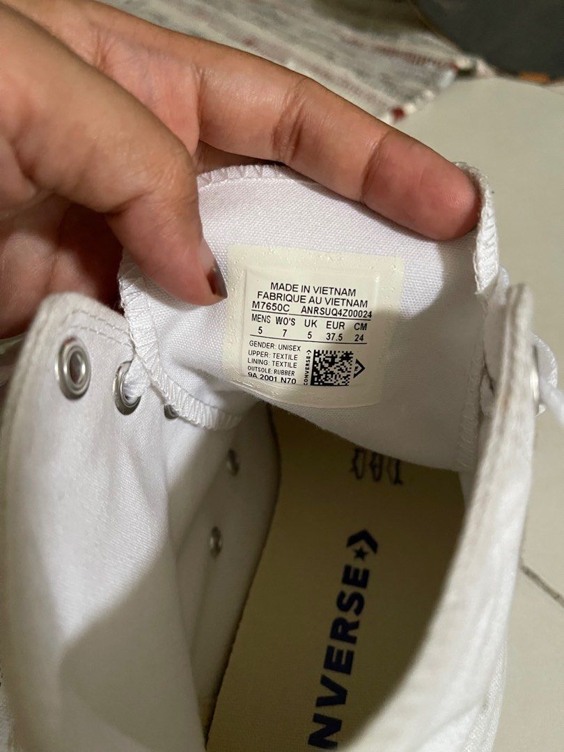 CONVERSE CHUCK TAYLOR ALL STAR CORE HIGH SNEAKERS, Women's Fashion,  Footwear, Sneakers on Carousell