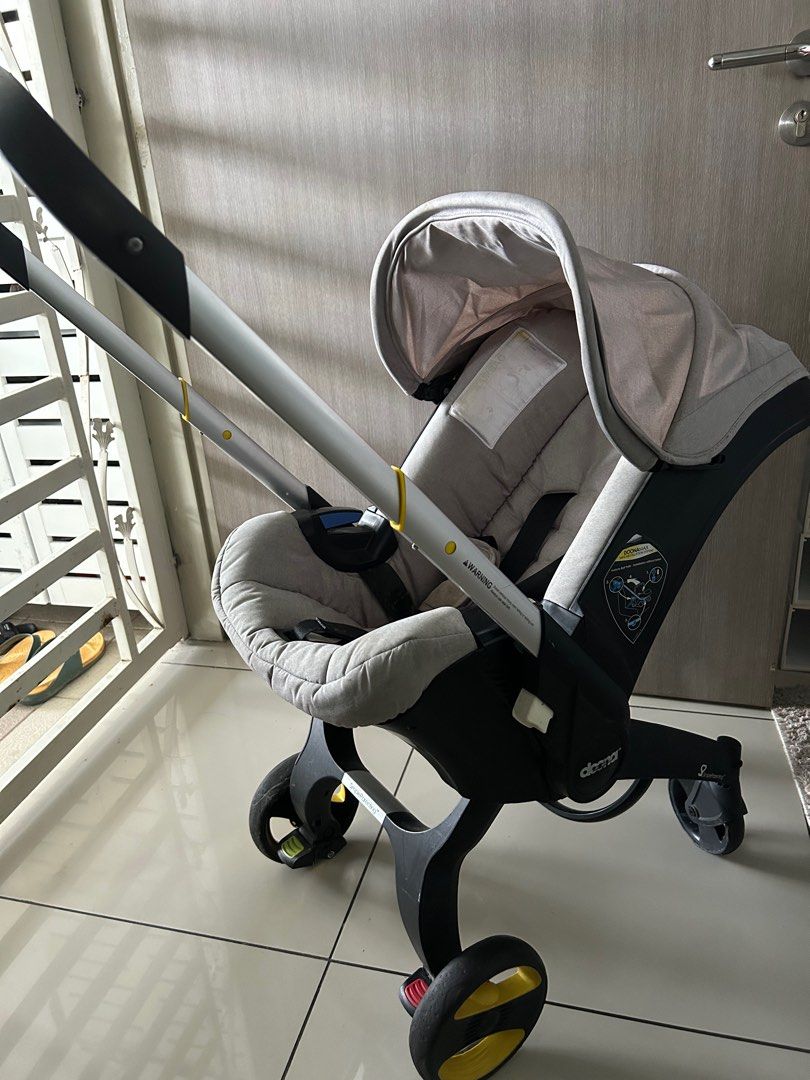 Donna carseat stroller, Babies & Kids, Going Out, Strollers on Carousell