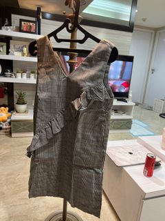 Dress Motif