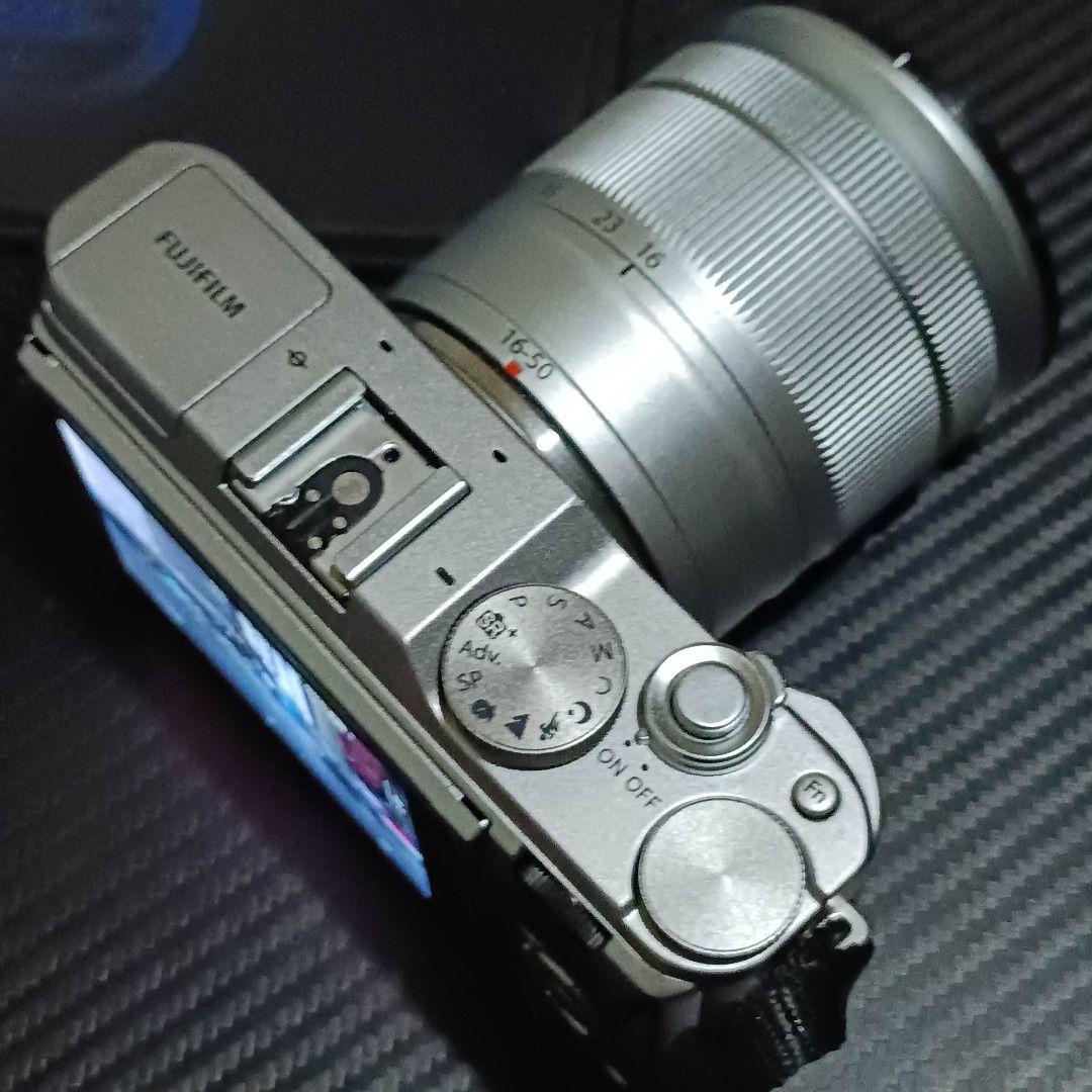 Fujifilm XA3 Camera (WIFI + Flipscreen), Photography, Cameras on Carousell