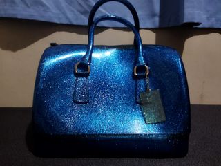 (Category: ) located in . Submitted by mlozadaapworld (Listing ID 1201811957, Image 1). Description: .