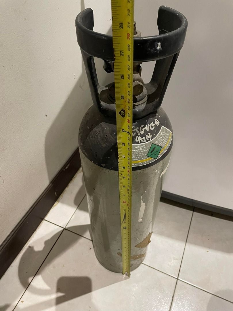 Gas tank for sale, Health & Nutrition, Medical Supplies & Tools on