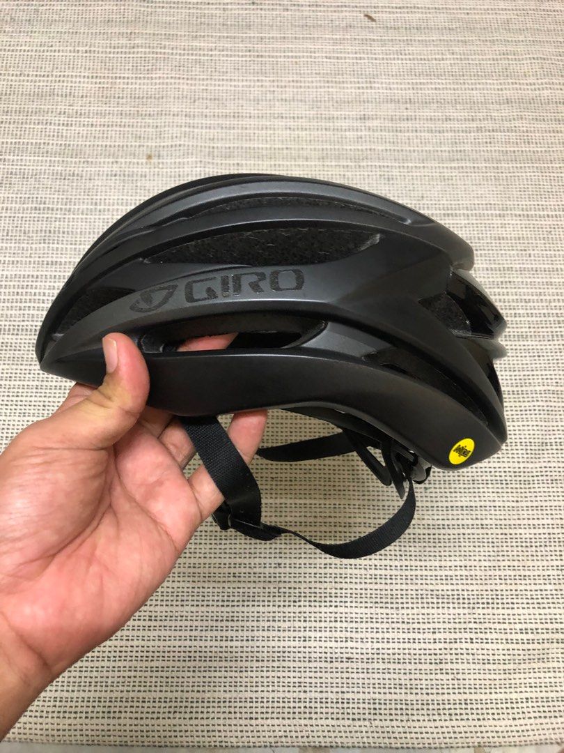 Giro syntax on sale mips sizing