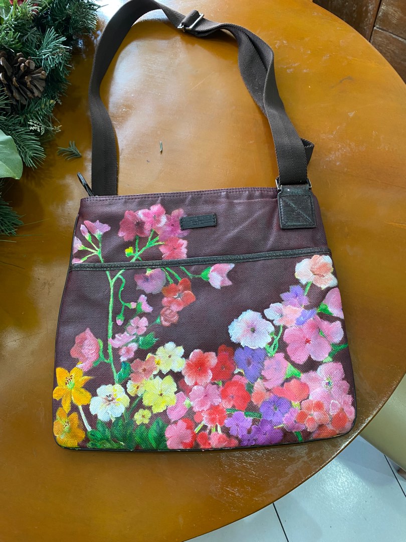 Gucci hand painted Messenger sling bag