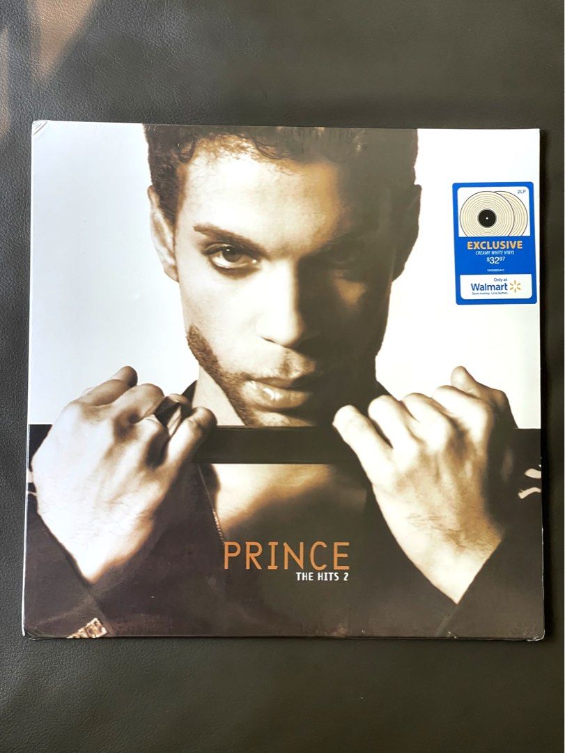 Hit albums (on vinyl) by Bananarama, Depeche Mode, Duran Duran and