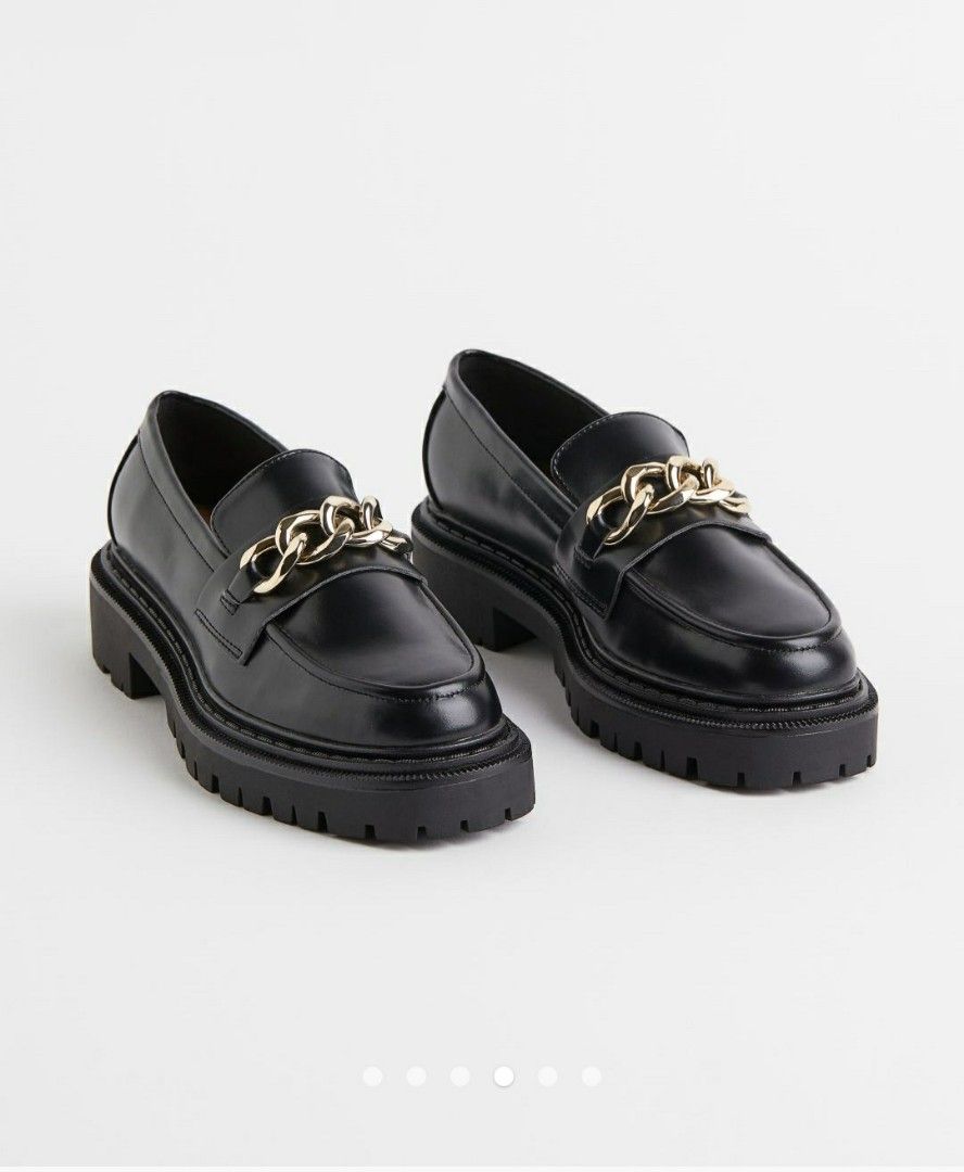 H&M Chunky Loafer in Black with Gold Chain, Women's Fashion, Footwear ...