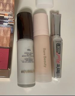 Hourglass Mineral Veil & Rare Beauty Primer