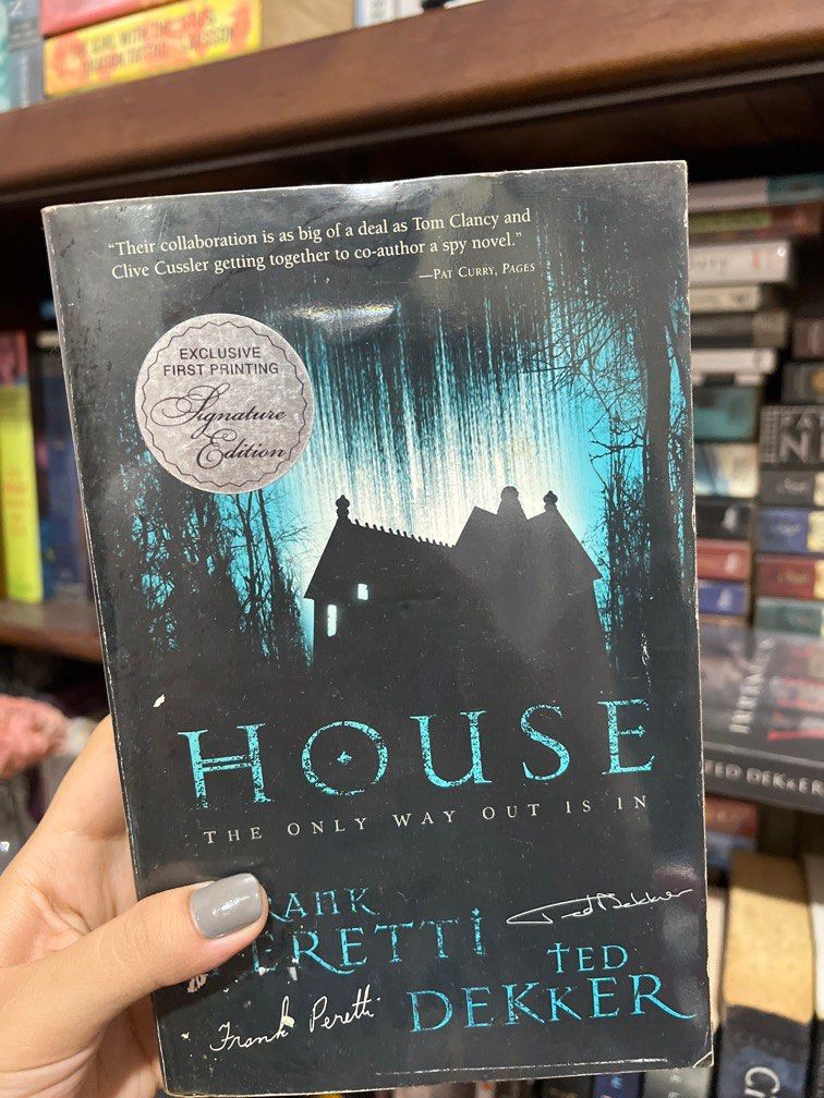 House & Immanuel’s Veins Ted Dekker (Category: Storybooks) located in Malabon City. Submitted by preloved_bygrace (Listing ID 1201651772, Image 3). Description: Sold as a SET 🧡 preloved 🤍 with plastic cover Has foxing but in good condition ✨ RFS: decluttering; moving out.