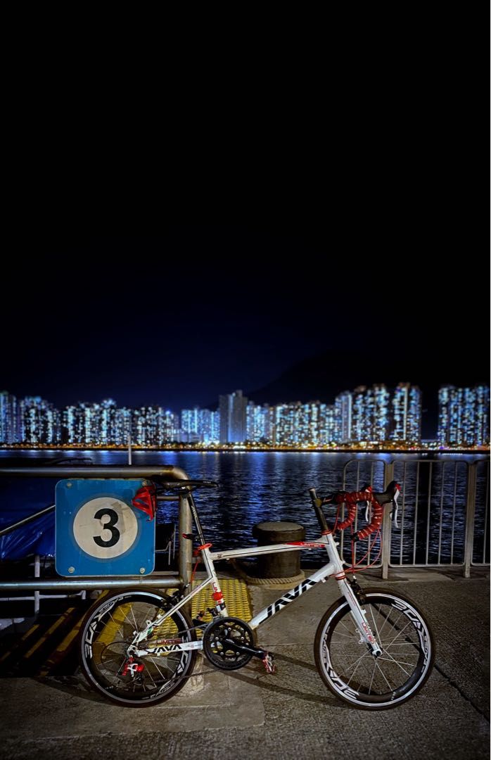 Java CL （分類：單車）位於 Hong Kong。 由 kktlv 提交（商品編號 1201687048，圖片 1）。簡介： 已翻新極少踏 10速 彎把 Panaracer新軑 新陶瓷bb配大餅。