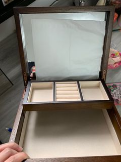 (Category: ) located in . Submitted by josysy (Listing ID 1201672868, Image 1). Description: .