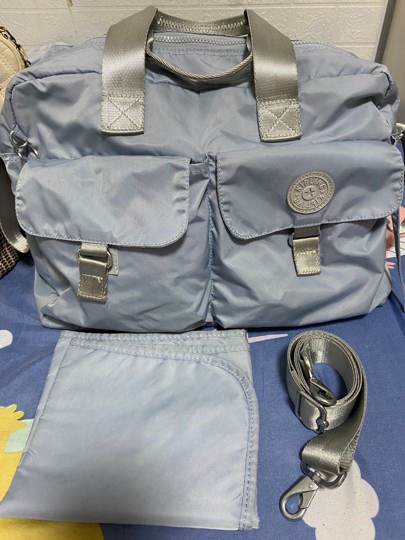 Kipling Diaper Baby Bag (Category: Diaper Bags & Wetbags) located in Pasay City. Submitted by adamclarence (Listing ID 1201793127, Image 1). Description: .