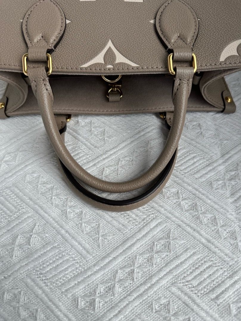 Louis Vuitton OnTheGo MM Cream White by Wholesale1991 : r/Pandabuy