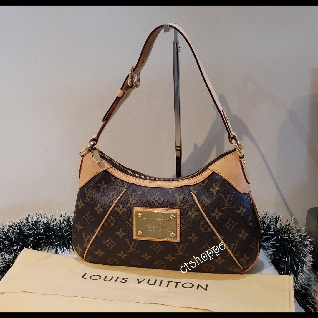 RARE* Louis Vuitton LV Thames PM Galleria Shoulder Bag, Luxury, Bags &  Wallets on Carousell