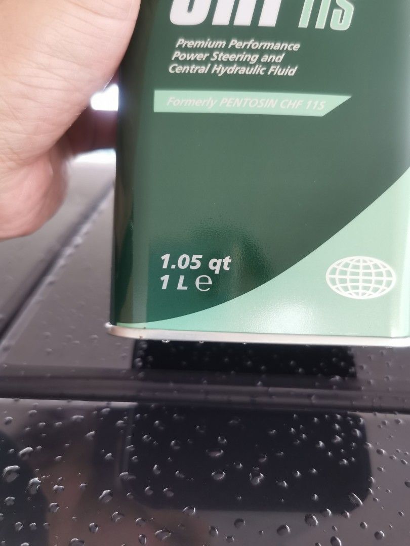 Mercedes power steering fluid (Titan CHF 11S), Car Accessories