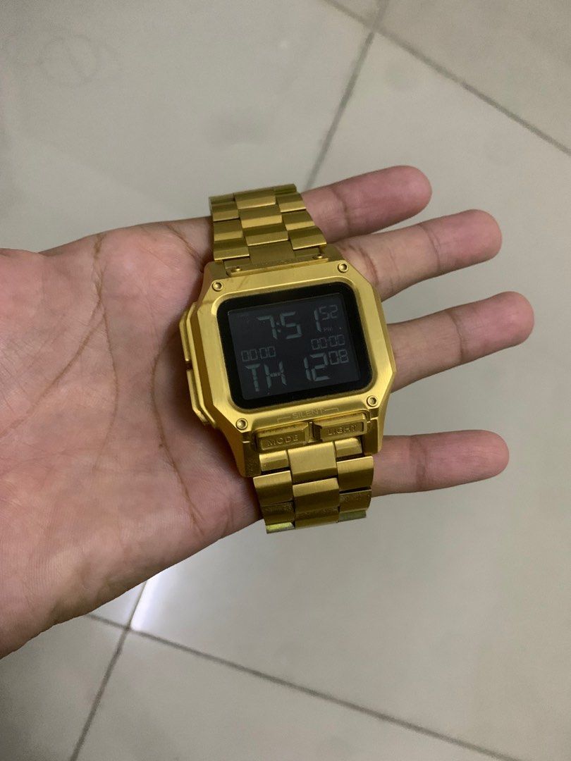 Nixon Regulus SS Gold Men s Fashion Watches Accessories Watches on Carousell