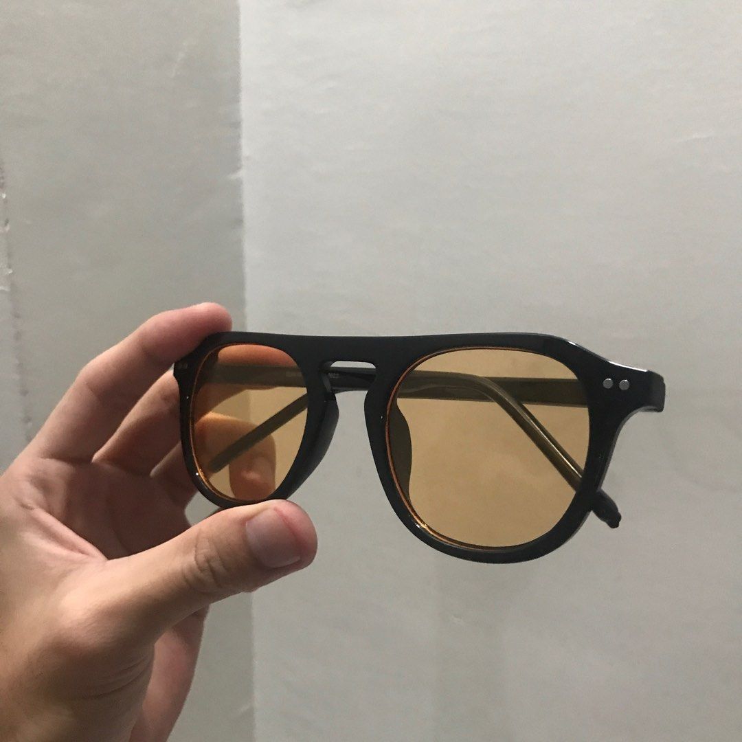 Penshoppe Tinted Sunglasses (Category: Sunglasses & Eyewear) located in Pulilan. Submitted by flowerboy (Listing ID 1201798353, Image 3). Description: used twice only. very good condition comes with case. .
