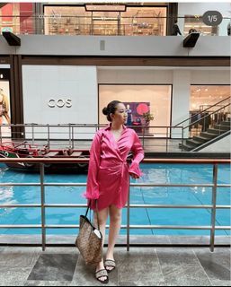 Pink dress