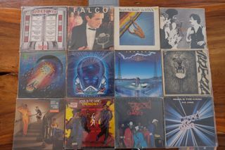 Pre-owned vinyl records