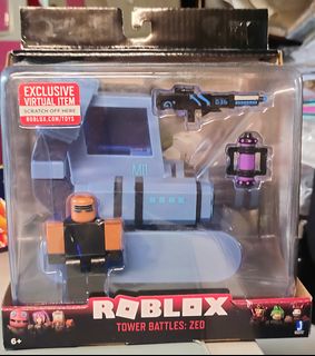 ROBLOX Avatar Shop Figure with accessories set Bacon Hair Brading  Emergency - Toy figures - Photopoint